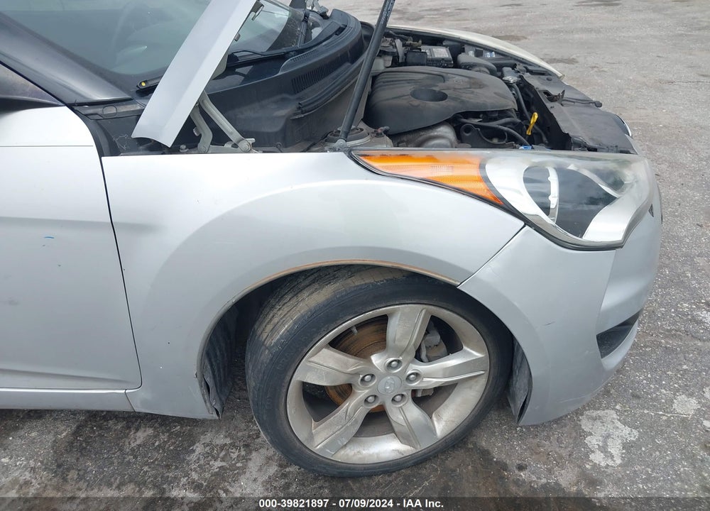 2013 HYUNDAI VELOSTER BASE W/BLACK VIN: KMHTC6AD2DU161291