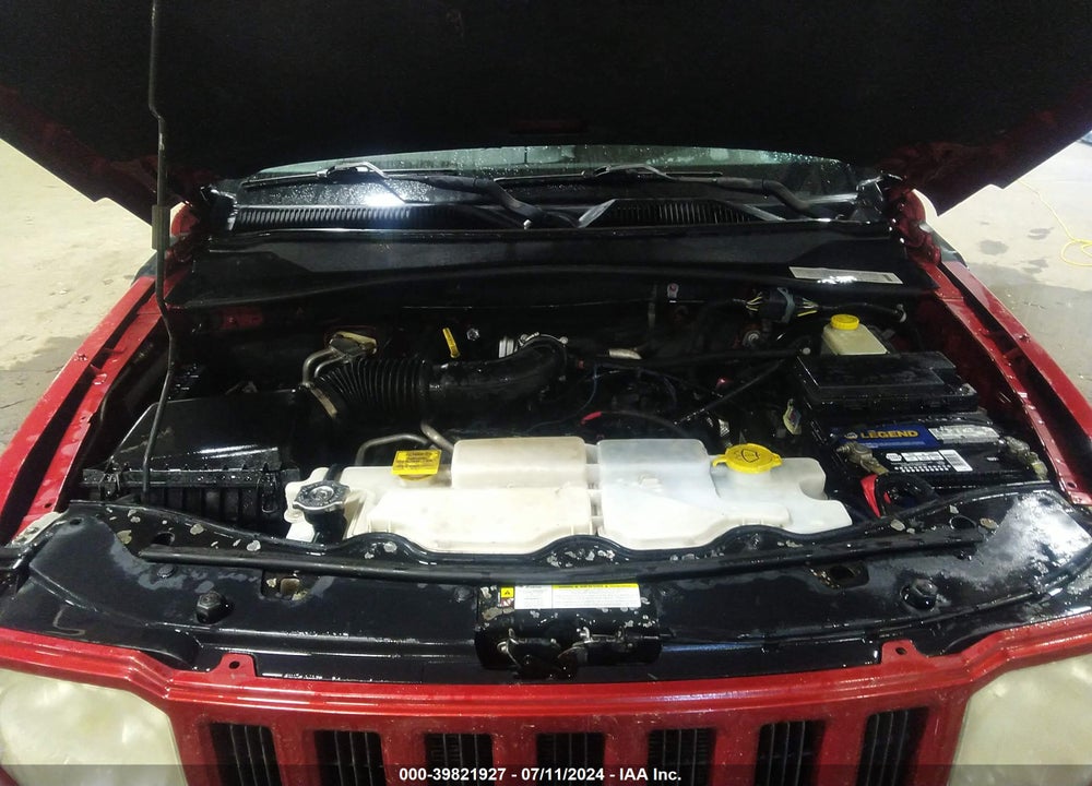 2008 JEEP LIBERTY SPORT VIN: 1J8GN28K98W224175