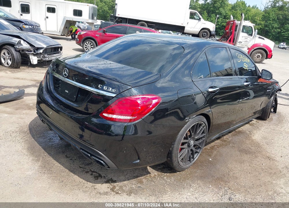 2016 MERCEDES-BENZ AMG C 63 S VIN: 55SWF8HB2GU154765