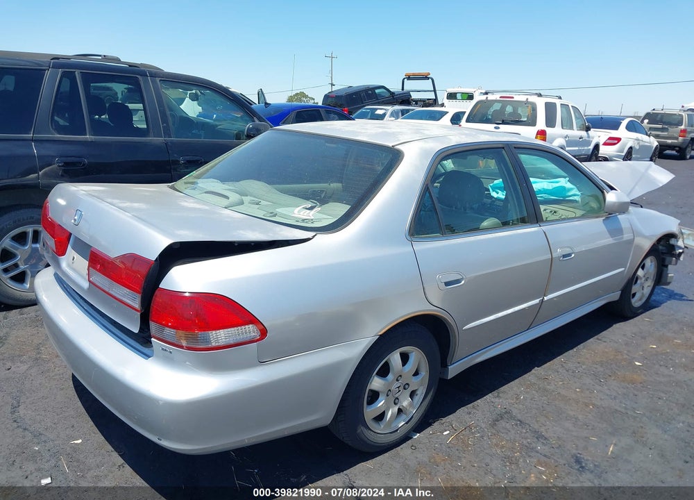 2001 HONDA ACCORD 2.3 EX VIN: JHMCG66061C026264