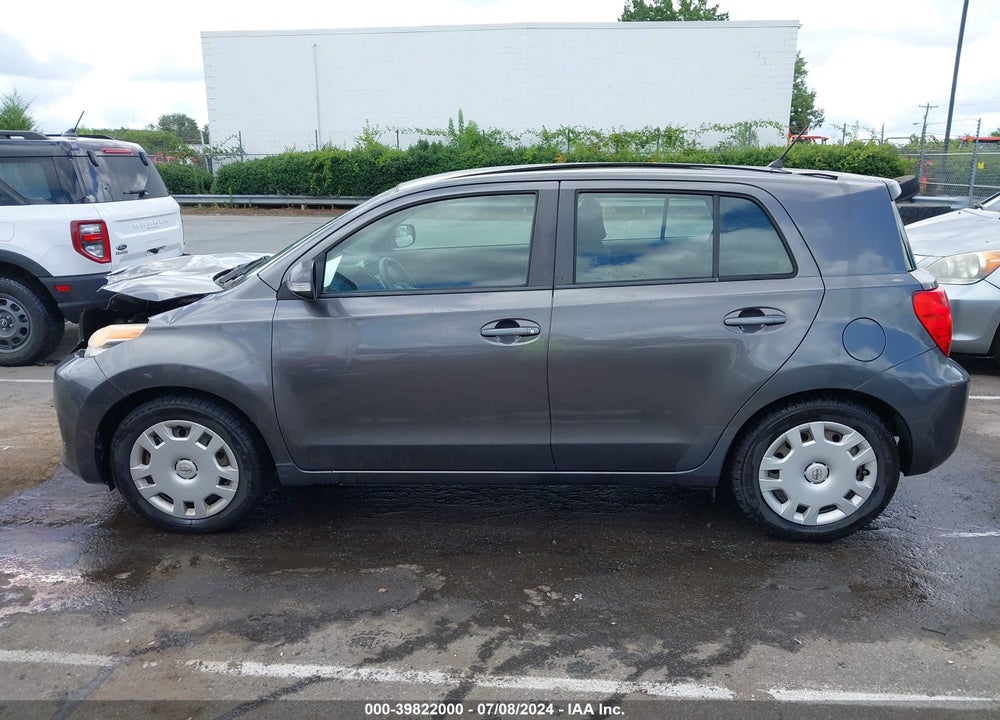 2008 SCION XD VIN: JTKKU104X8J002441