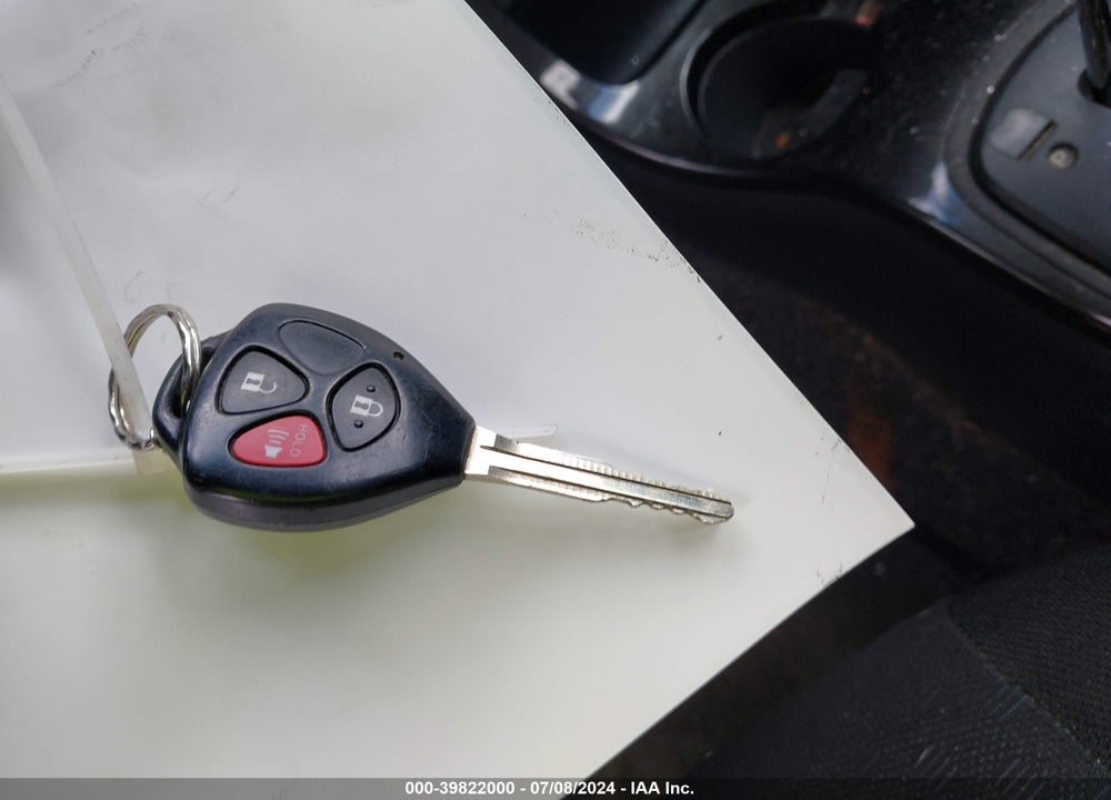 2008 SCION XD VIN: JTKKU104X8J002441