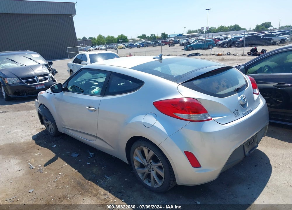 2017 HYUNDAI VELOSTER VIN: KMHTC6AD2HU311700