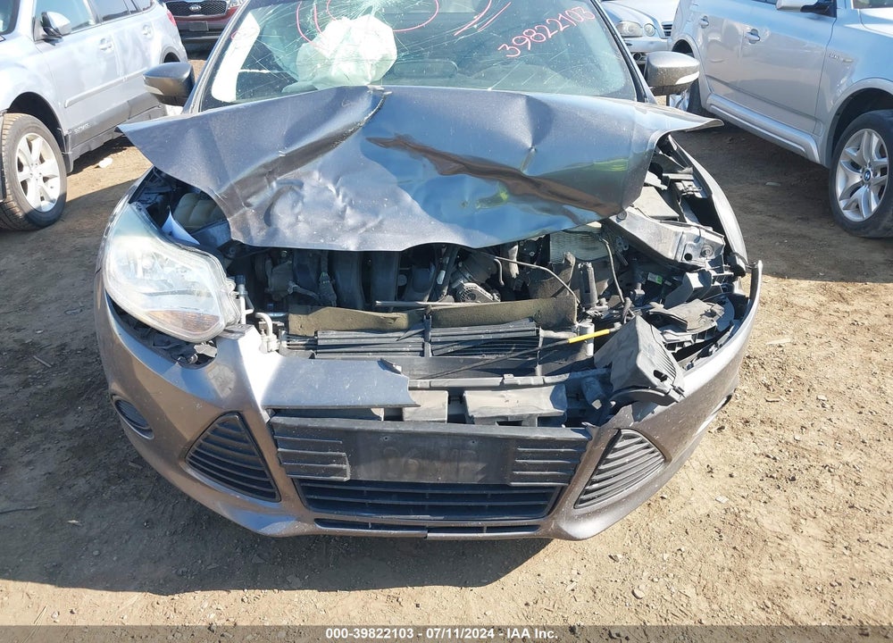 2014 FORD FOCUS SE VIN: 1FADP3F27EL277165