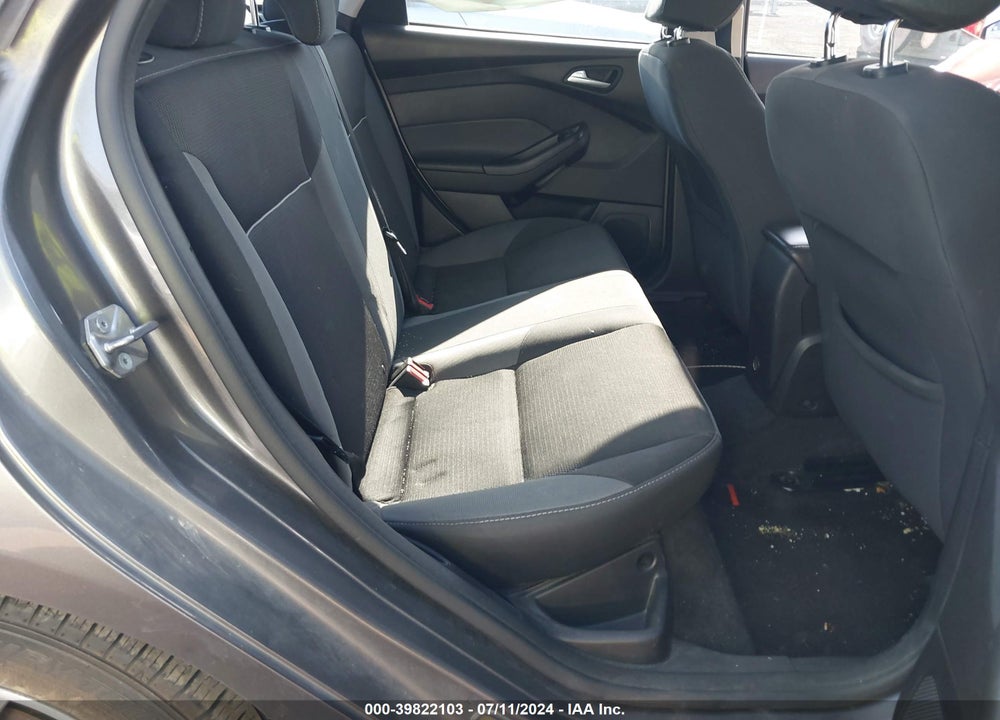 2014 FORD FOCUS SE VIN: 1FADP3F27EL277165
