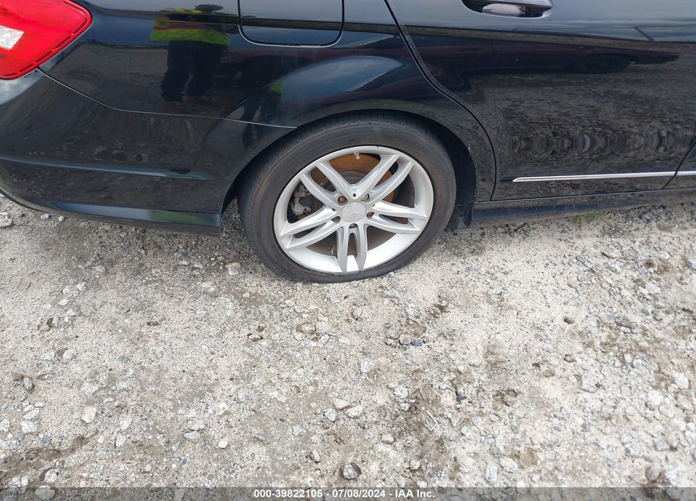 2012 MERCEDES-BENZ C 250 VIN: WDDGF4HB9CR194933