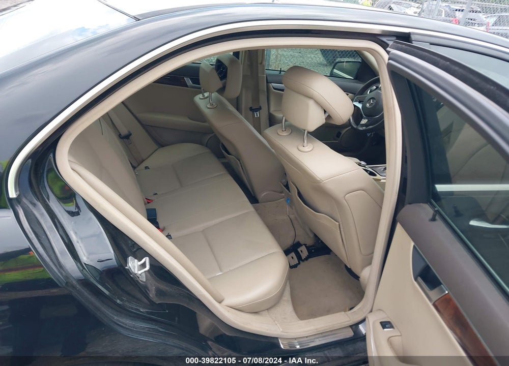 2012 MERCEDES-BENZ C 250 VIN: WDDGF4HB9CR194933