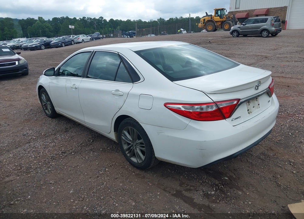 2016 TOYOTA CAMRY SE VIN: 4T1BF1FK5GU571830