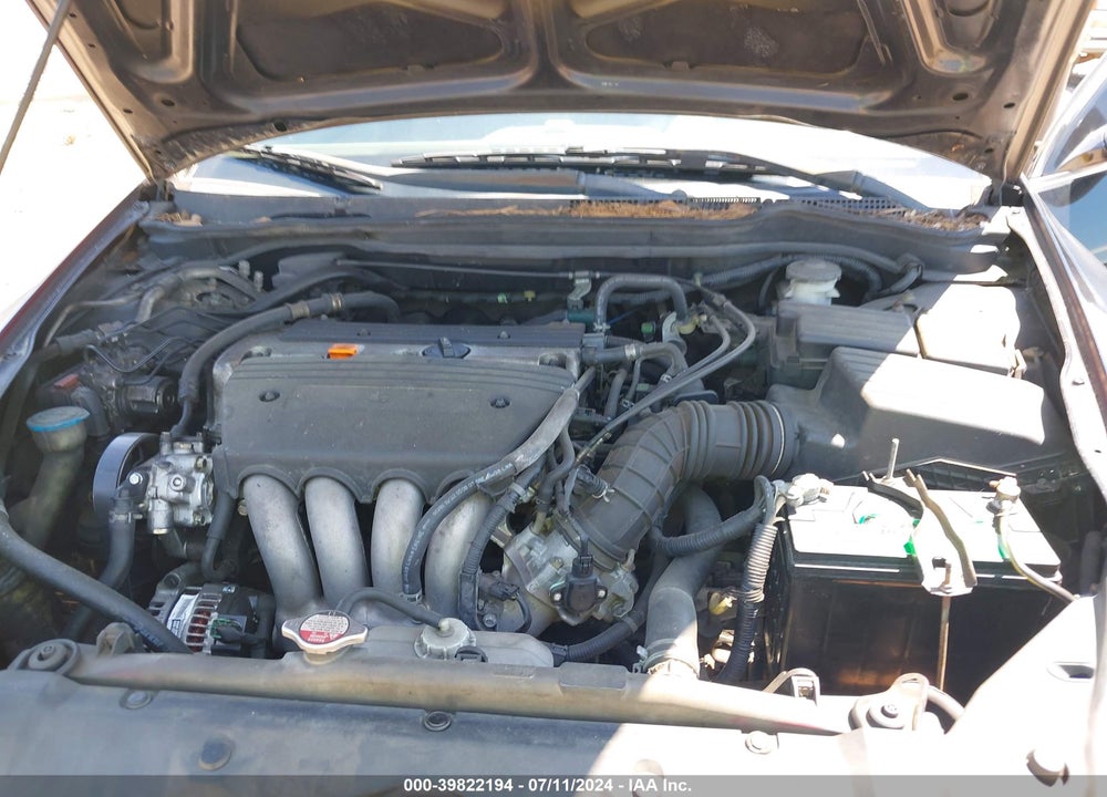 2004 HONDA ACCORD 2.4 EX VIN: 1HGCM56744A073506