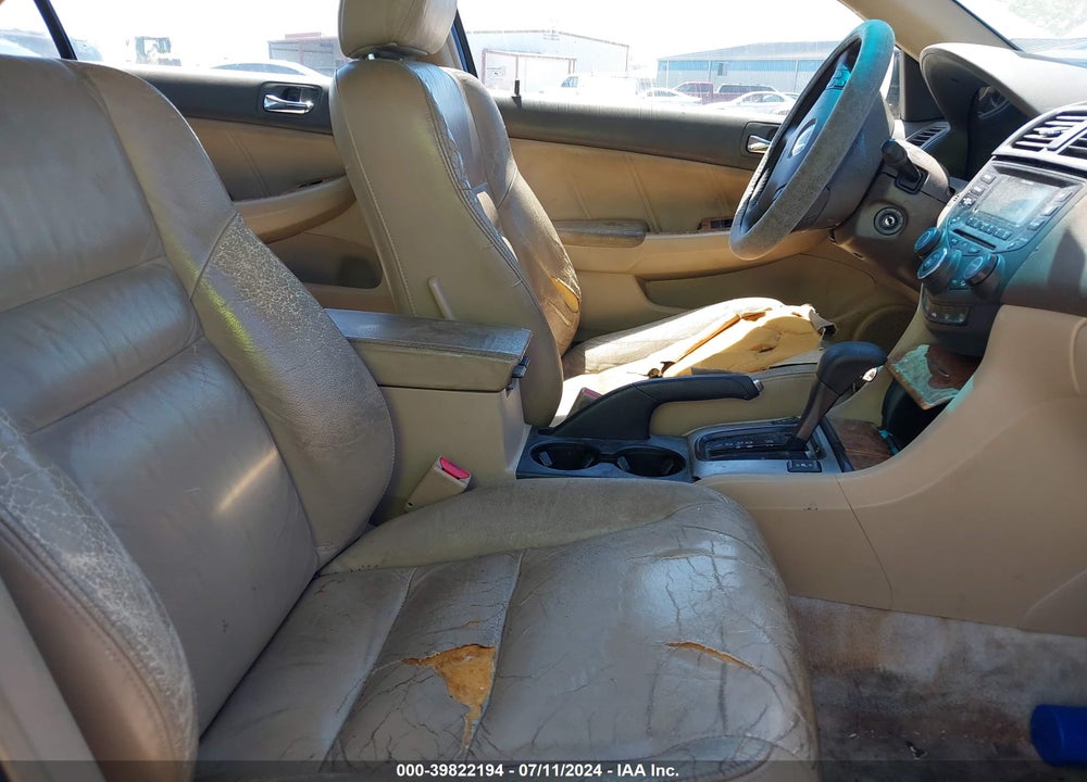 2004 HONDA ACCORD 2.4 EX VIN: 1HGCM56744A073506