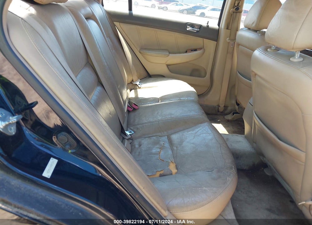 2004 HONDA ACCORD 2.4 EX VIN: 1HGCM56744A073506