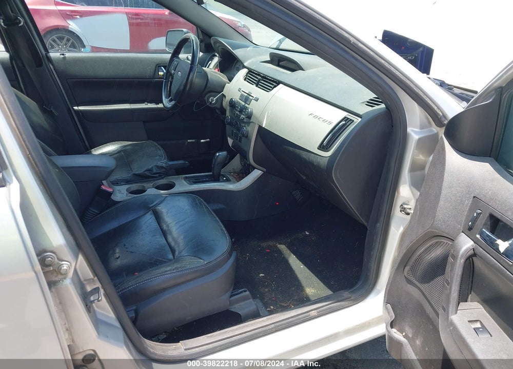 2009 FORD FOCUS SES VIN: 1FAHP36N39W215780