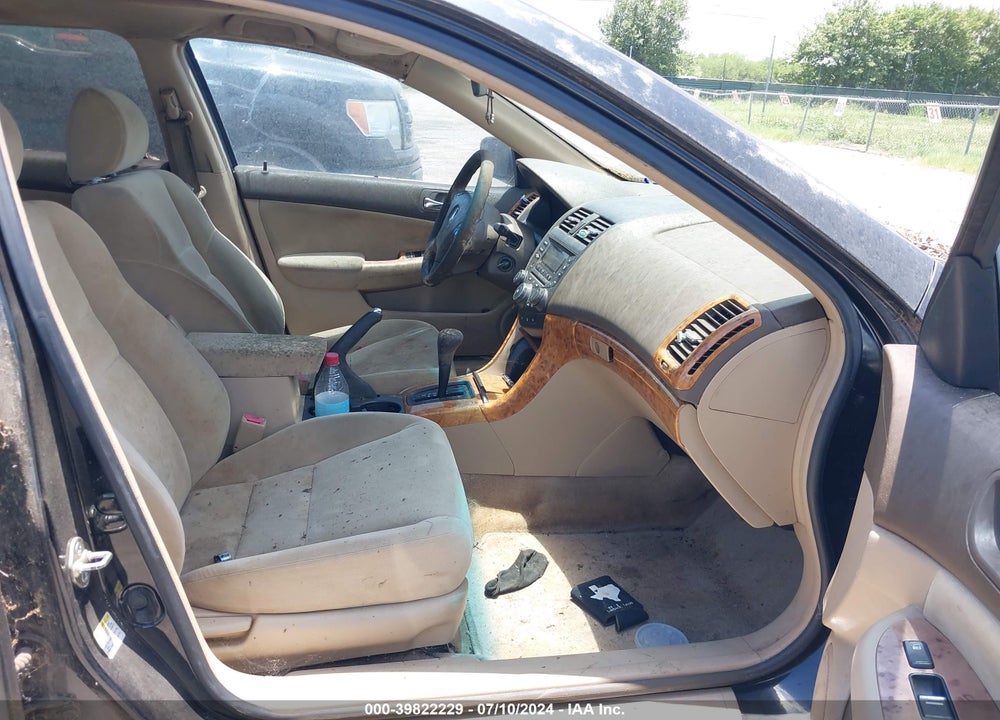 2003 HONDA ACCORD 2.4 EX VIN: 1HGCM56673A137446
