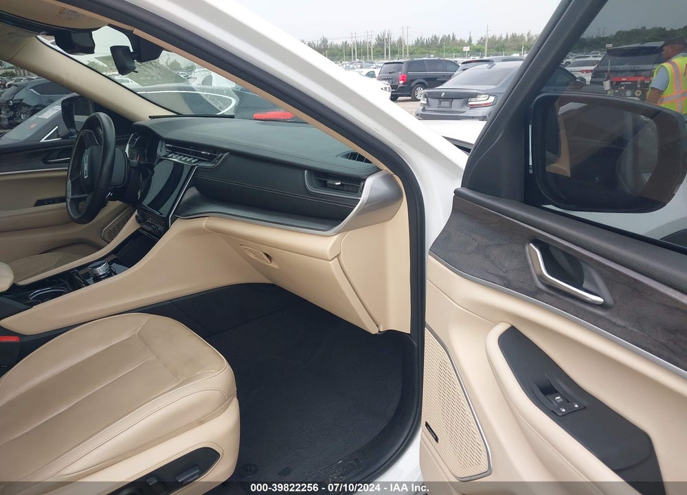 2022 JEEP GRAND CHEROKEE L LIMITED 4X2 VIN: 1C4RJJBG5N8548220