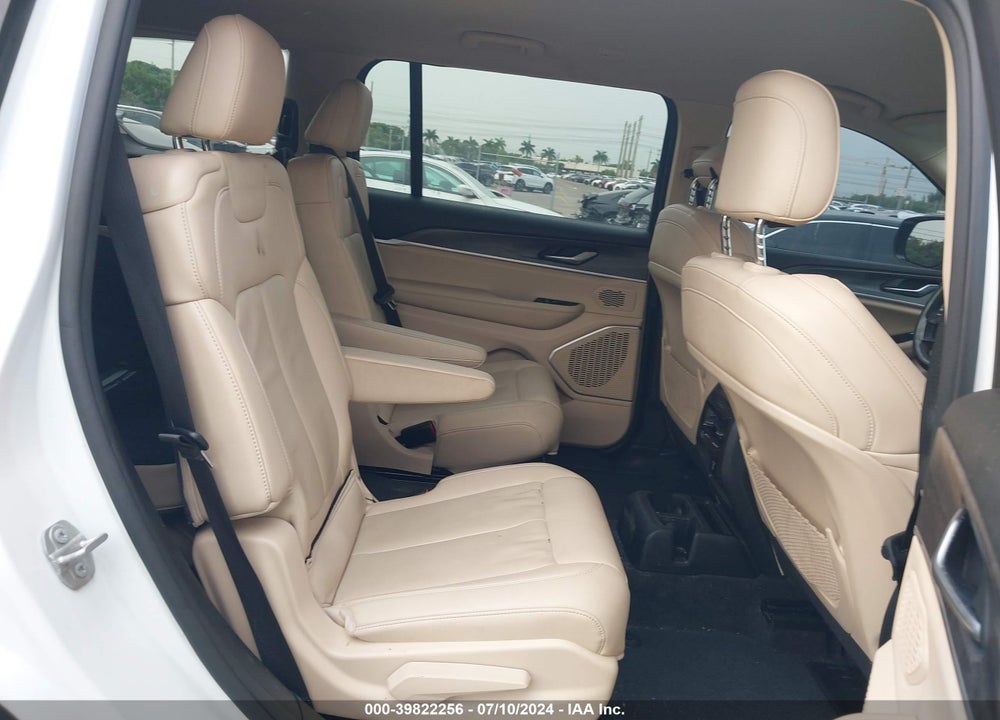 2022 JEEP GRAND CHEROKEE L LIMITED 4X2 VIN: 1C4RJJBG5N8548220
