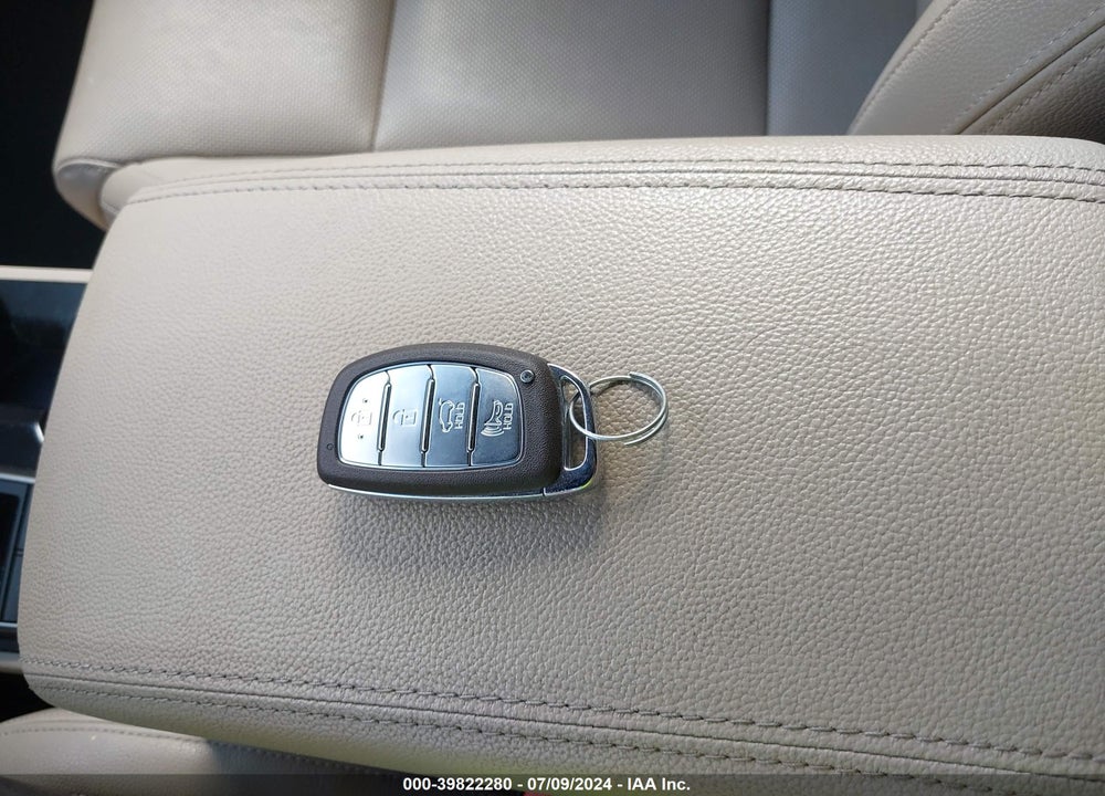2017 HYUNDAI TUCSON LIMITED VIN: KM8J3CA26HU419273