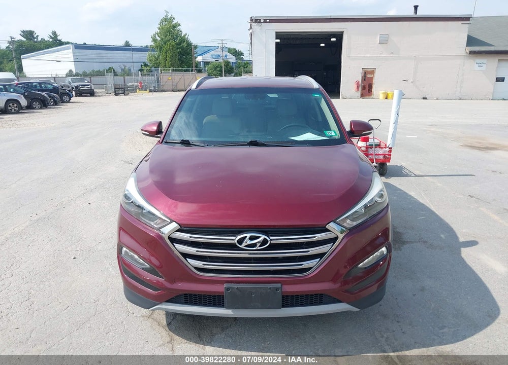 2017 HYUNDAI TUCSON LIMITED VIN: KM8J3CA26HU419273