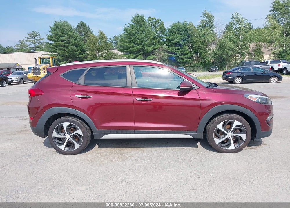 2017 HYUNDAI TUCSON LIMITED VIN: KM8J3CA26HU419273