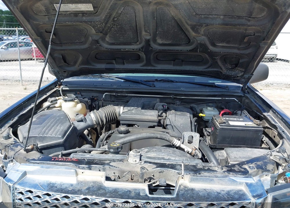 2005 CHEVROLET COLORADO LS VIN: 1GCDT136X58179204