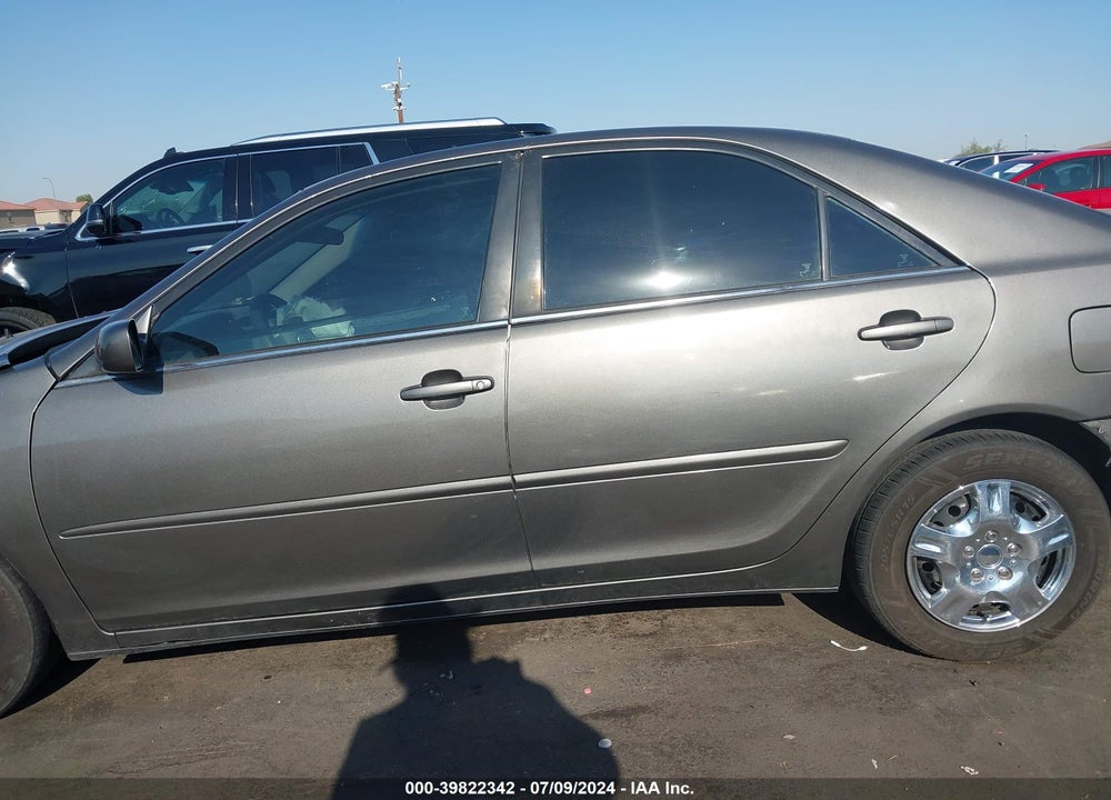 2004 TOYOTA CAMRY LE VIN: 4T1BE32K84U863410