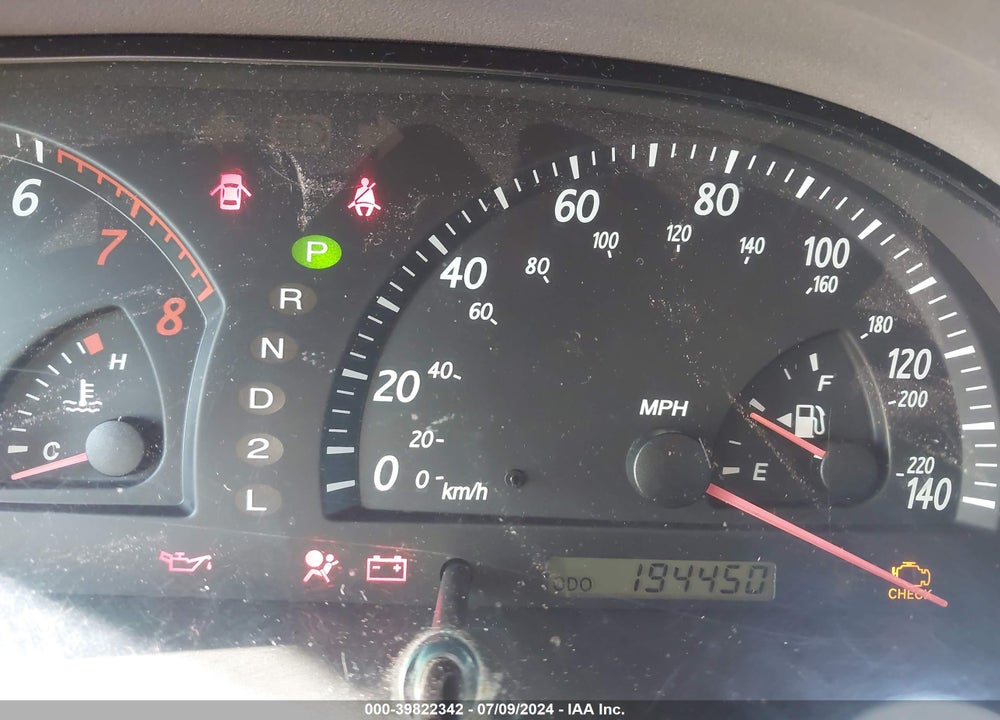 2004 TOYOTA CAMRY LE VIN: 4T1BE32K84U863410