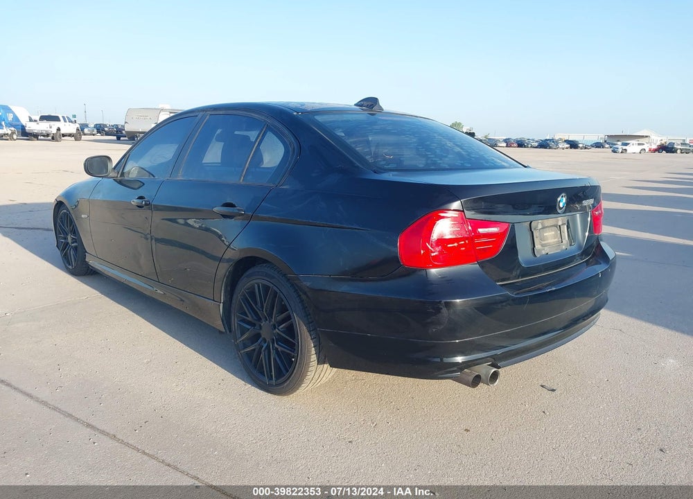 2009 BMW 328I VIN: WBAPH57599NL77994