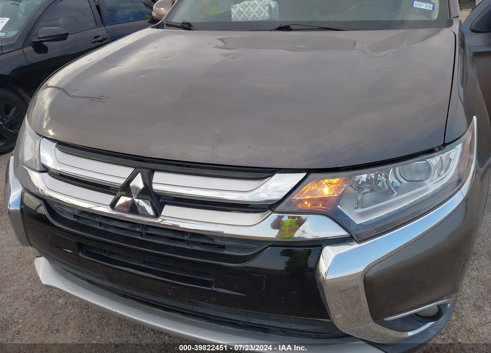 2017 MITSUBISHI OUTLANDER SE VIN: JA4AD3A39HZ068558