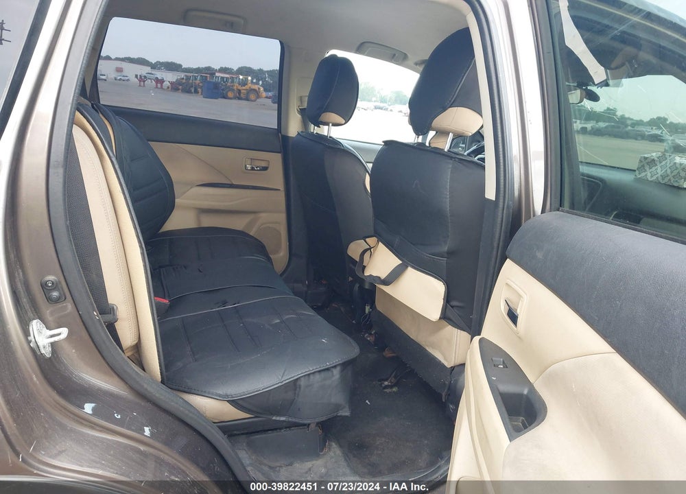 2017 MITSUBISHI OUTLANDER SE VIN: JA4AD3A39HZ068558