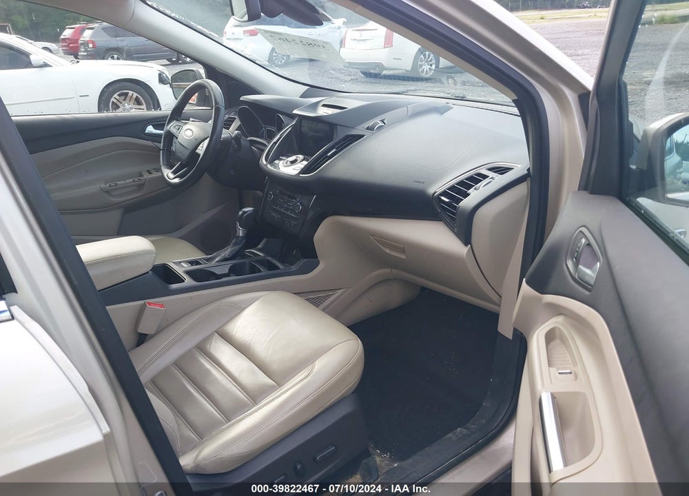2017 FORD ESCAPE TITANIUM VIN: 1FMCU9J96HUB26897
