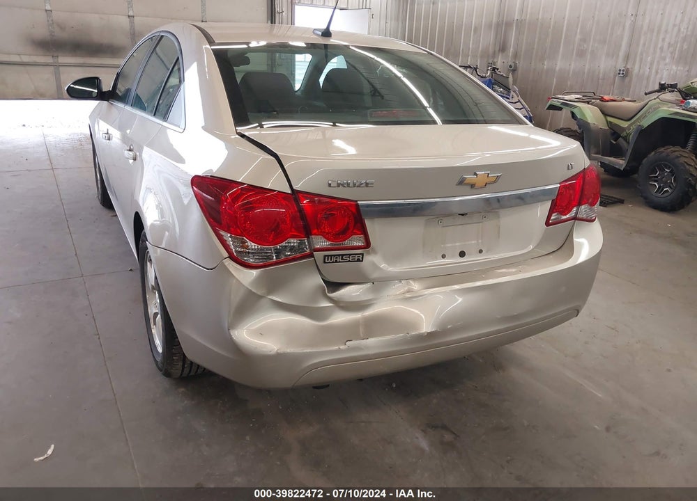 2014 CHEVROLET CRUZE 1LT AUTO VIN: 1G1PC5SB4E7154395