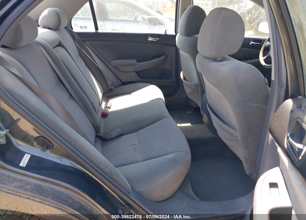 2004 HONDA ACCORD VIN: 1HGCM66324A097404