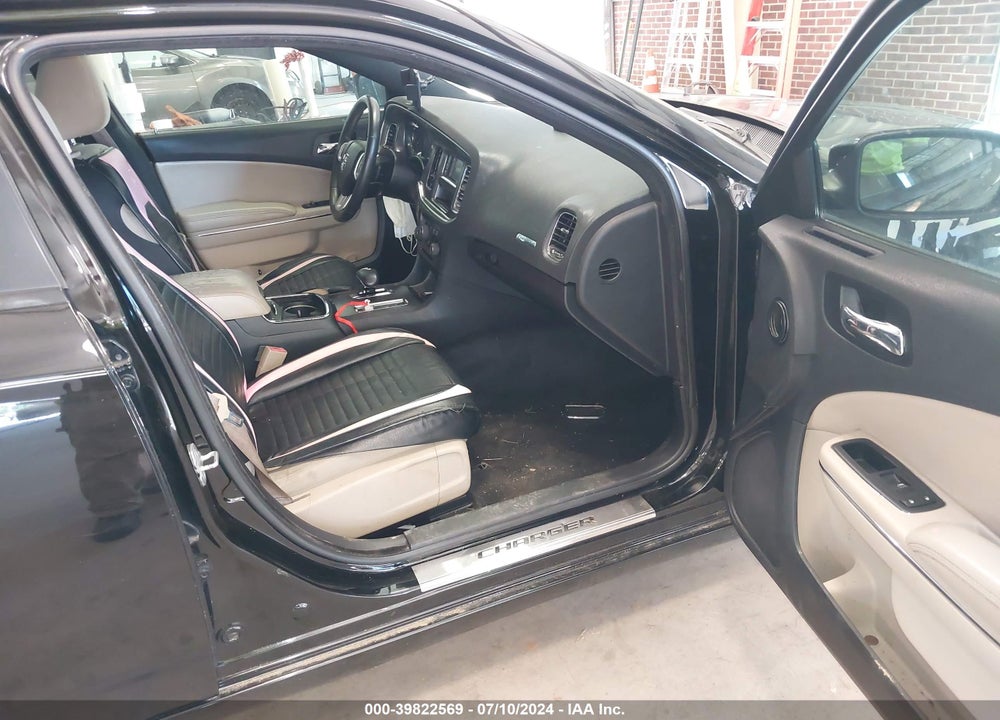 2013 DODGE CHARGER SE VIN: 2C3CDXBG7DH570653