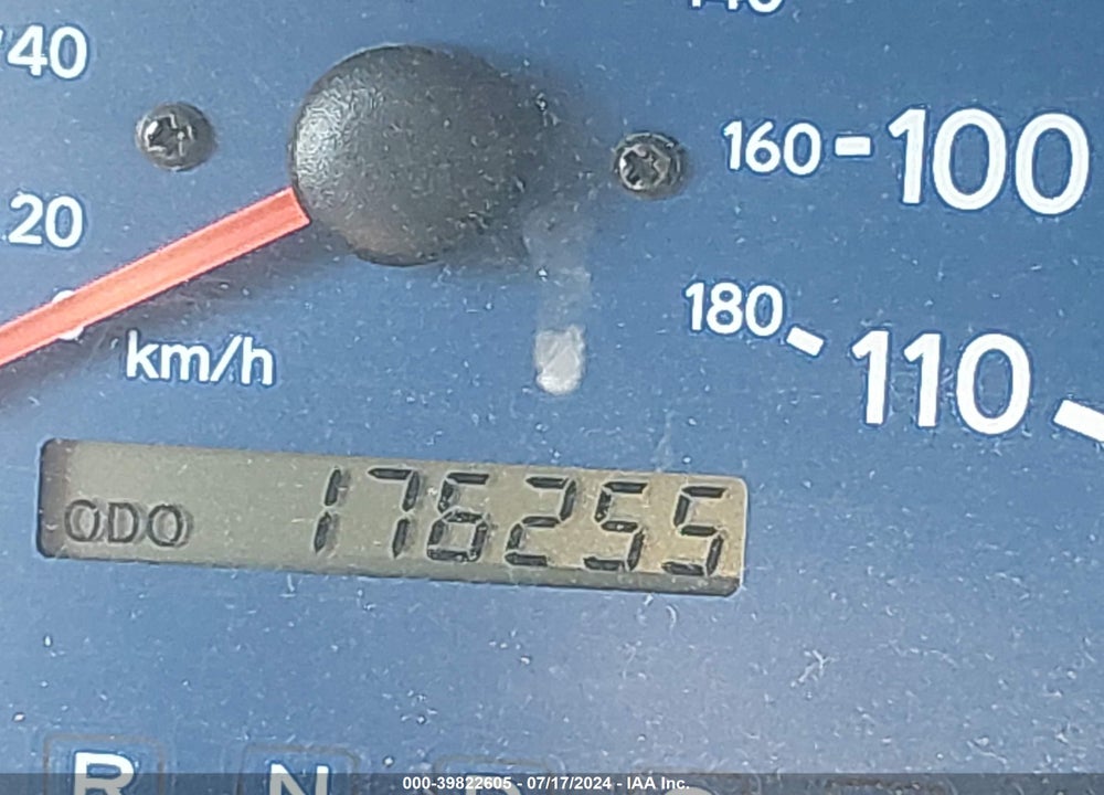 2002 TOYOTA SIENNA CE VIN: 4T3ZF19C72U420801