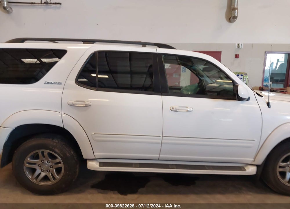 2004 TOYOTA SEQUOIA LIMITED V8 VIN: 5TDBT48A24S224135