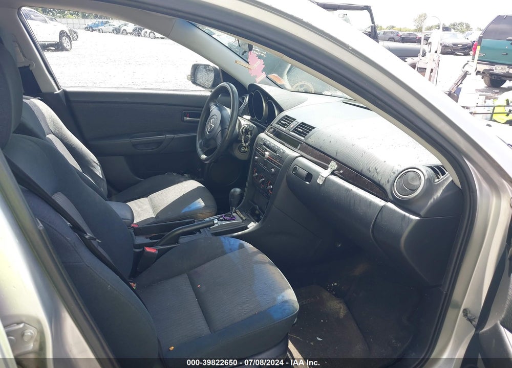 2008 MAZDA 3 VIN: JM1BK12F481846051