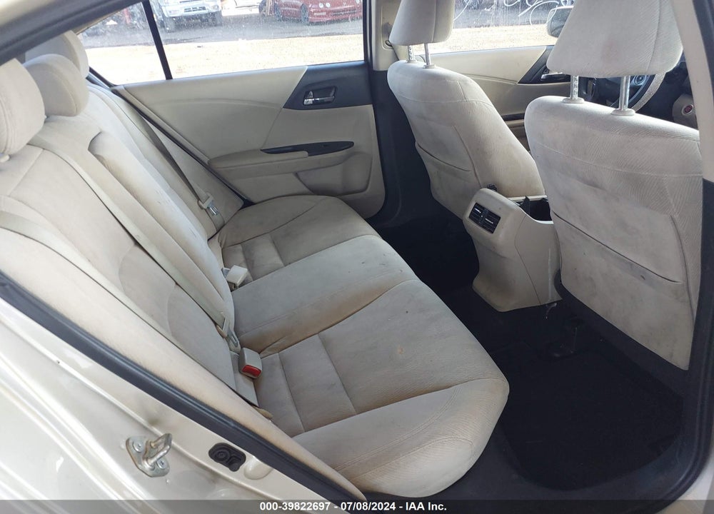 2015 HONDA ACCORD EX VIN: 1HGCR2F76FA273158