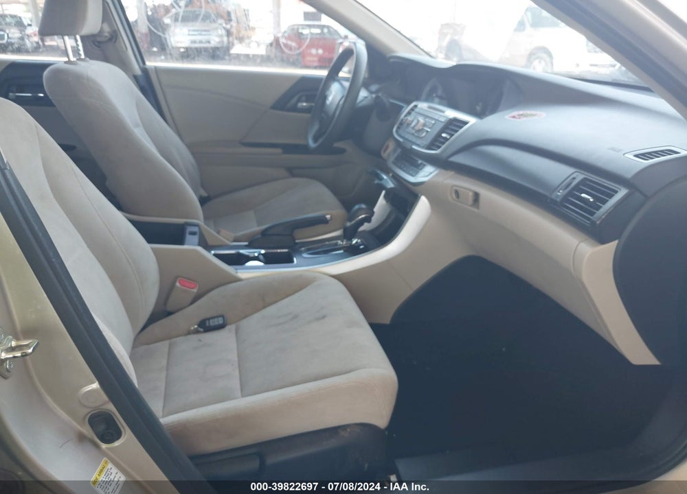 2015 HONDA ACCORD EX VIN: 1HGCR2F76FA273158