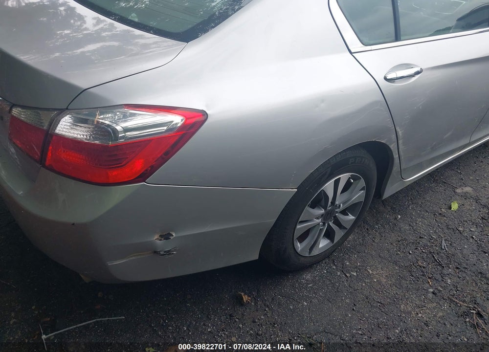 2015 HONDA ACCORD LX VIN: 1HGCR2F39FA155876
