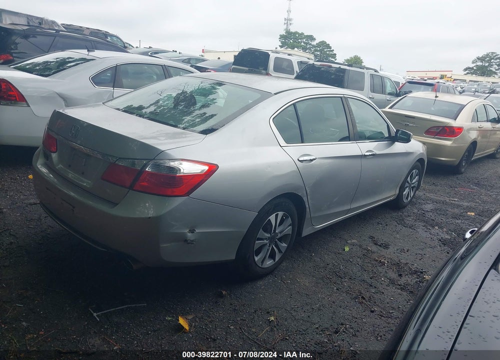 2015 HONDA ACCORD LX VIN: 1HGCR2F39FA155876