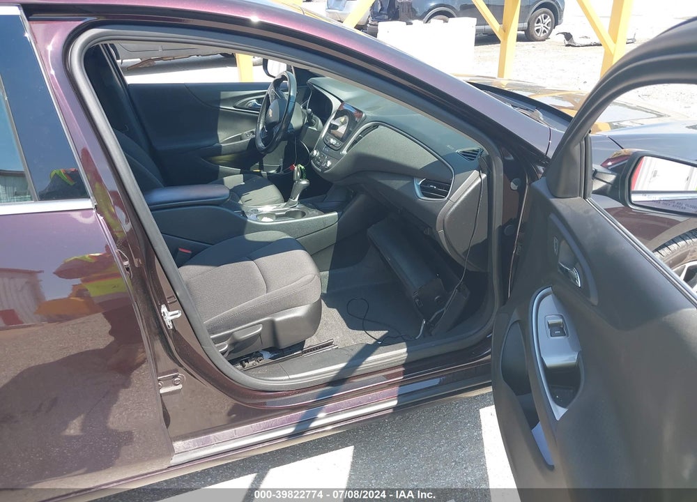2020 CHEVROLET MALIBU FWD RS VIN: 1G1ZG5ST1LF049676