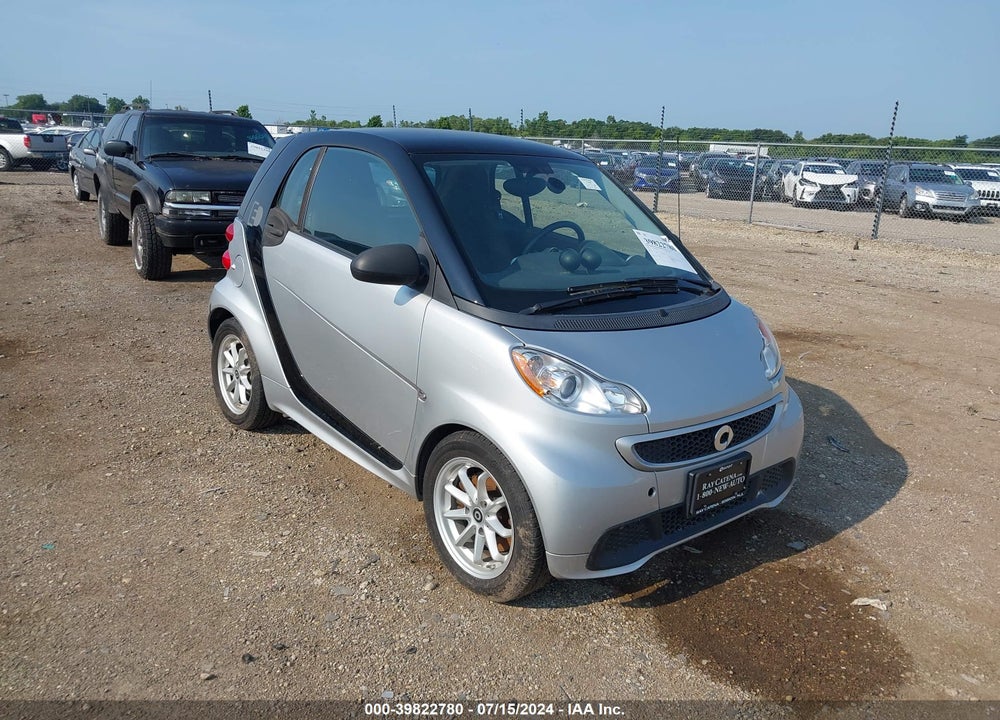 2015 SMART FORTWO ELECTRIC DRIVE VIN: WMEEJ9AA2FK836776