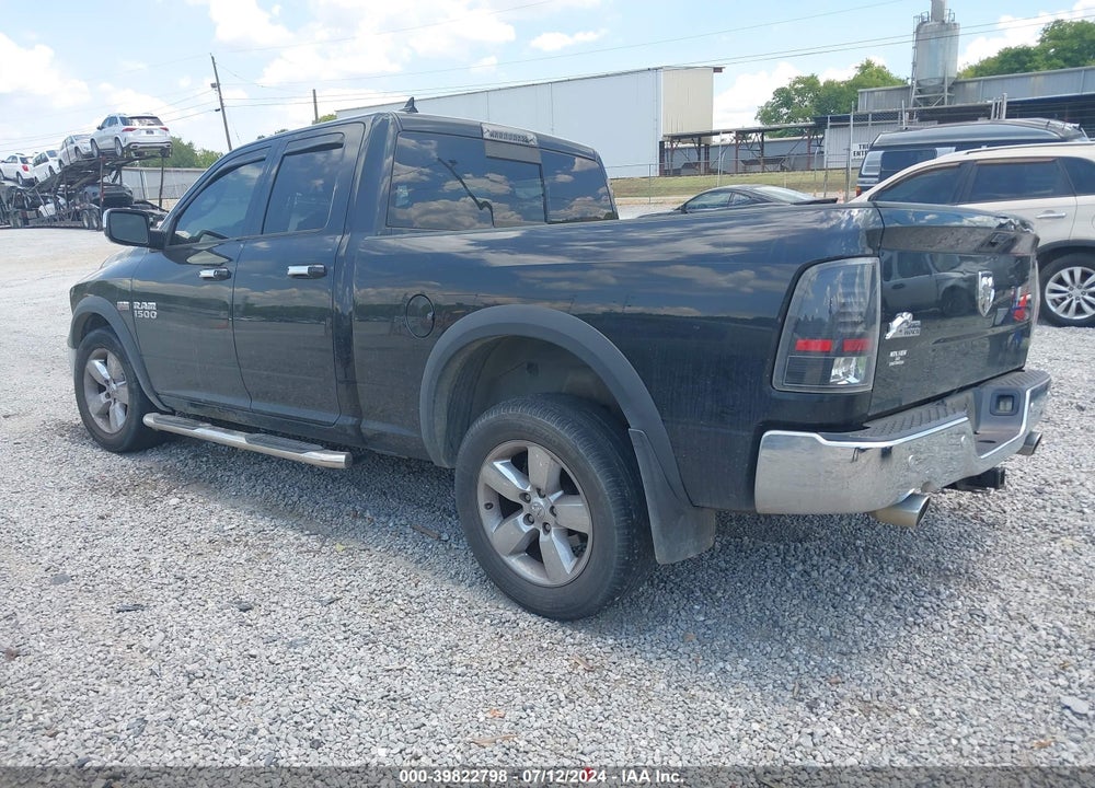 2017 RAM 1500 BIG HORN QUAD CAB 4X2 6'4 BOX VIN: 1C6RR6GT2HS576549