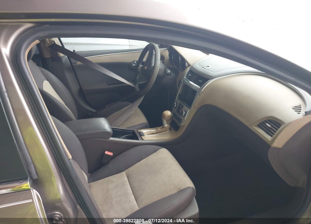 2011 CHEVROLET MALIBU LS VIN: 1G1ZB5E12BF156596