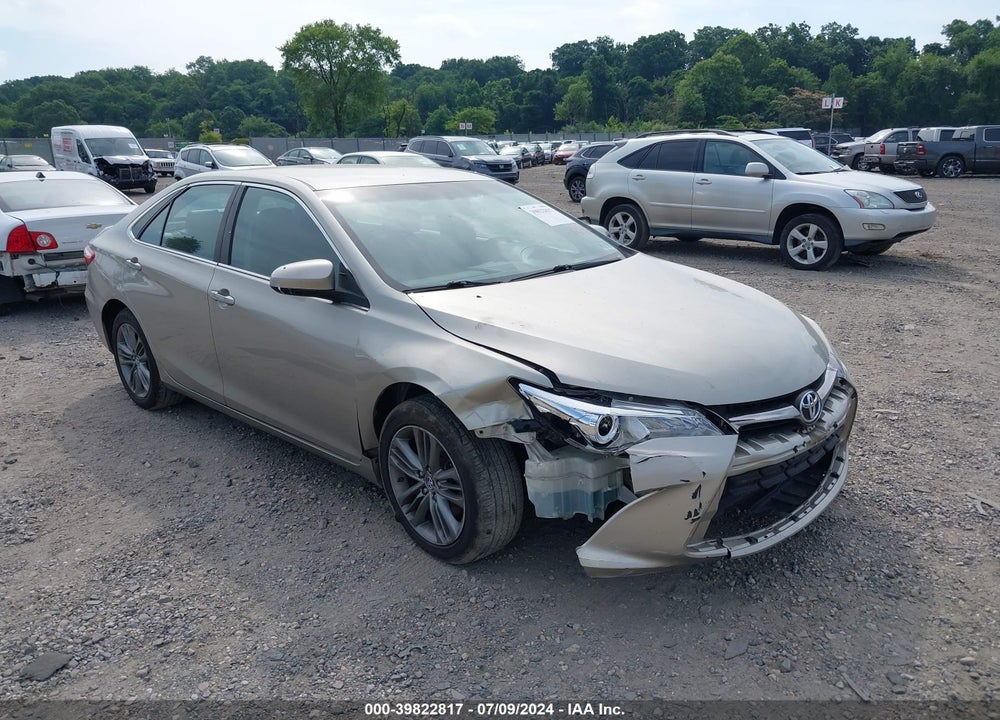 2015 TOYOTA CAMRY SE VIN: 4T1BF1FK7FU892489