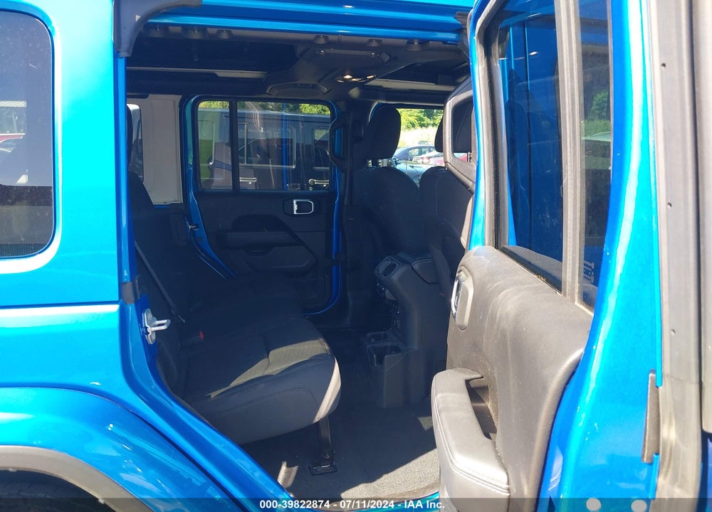 2022 JEEP WRANGLER UNLIMITED SAHARA 4X4 VIN: 1C4HJXEG8NW248256