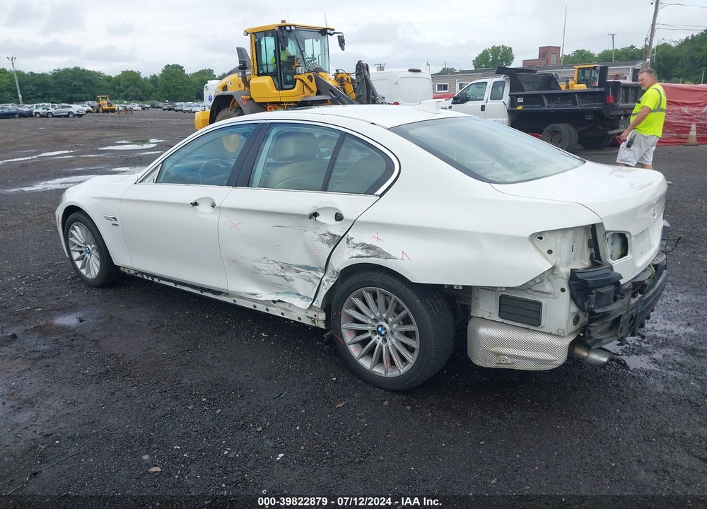 2011 BMW 535I VIN: WBAFU7C5XBC870383
