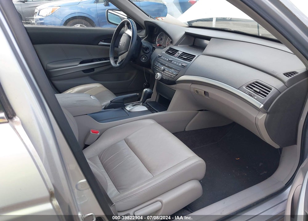 2008 HONDA ACCORD 2.4 EX-L VIN: 1HGCP26888A043736