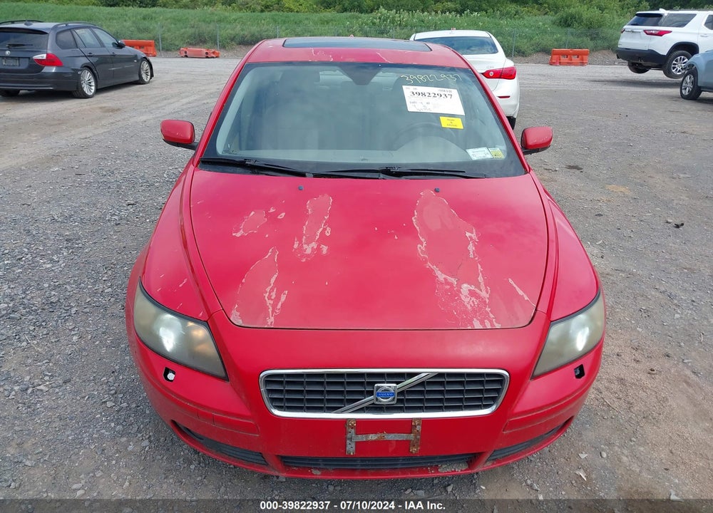 2005 VOLVO S40 T5 VIN: YV1MS682052096920