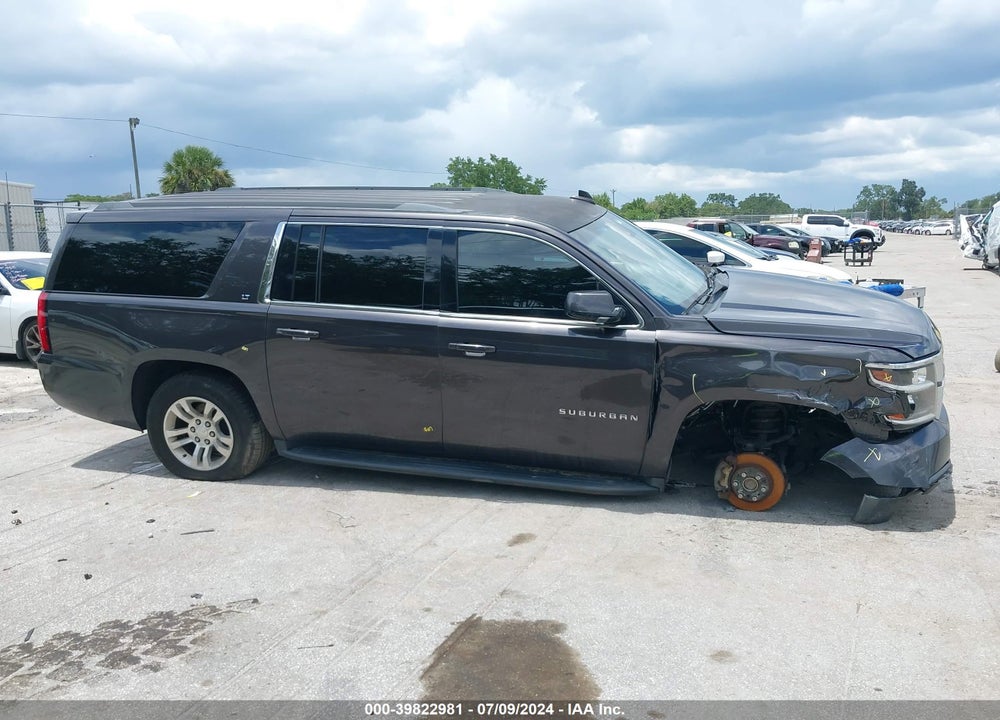 2017 CHEVROLET SUBURBAN LT VIN: 1GNSCHKC8HR153942