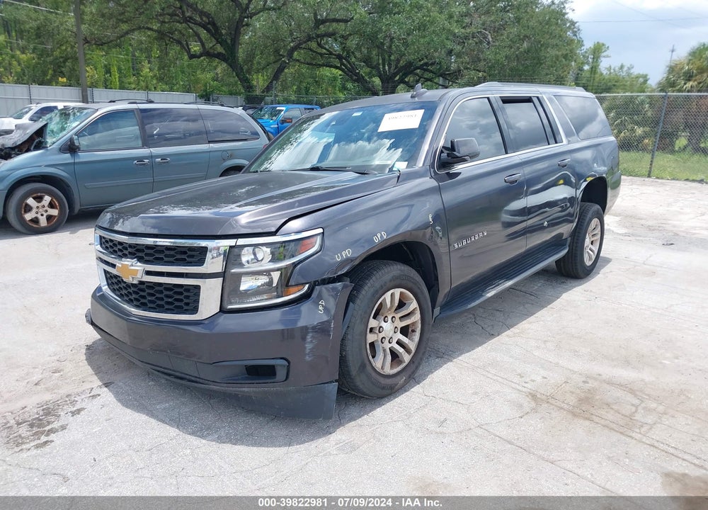 2017 CHEVROLET SUBURBAN LT VIN: 1GNSCHKC8HR153942